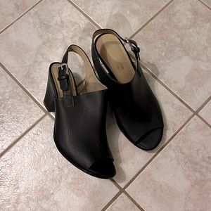 Naturalize N5 Comfort sandals